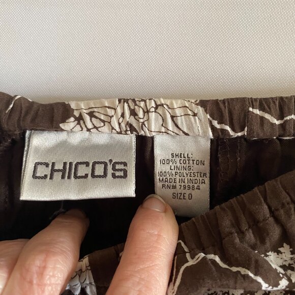 Chico's Brown Tiered Skirt White Floral Print Chico's Size 0 US Size 4 - Picture 10 of 11